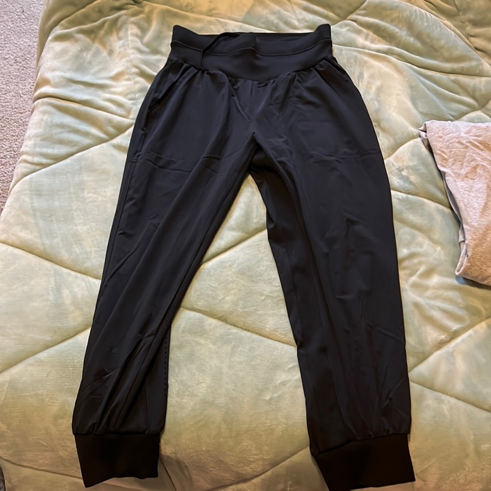 Zella joggers. Never worn
